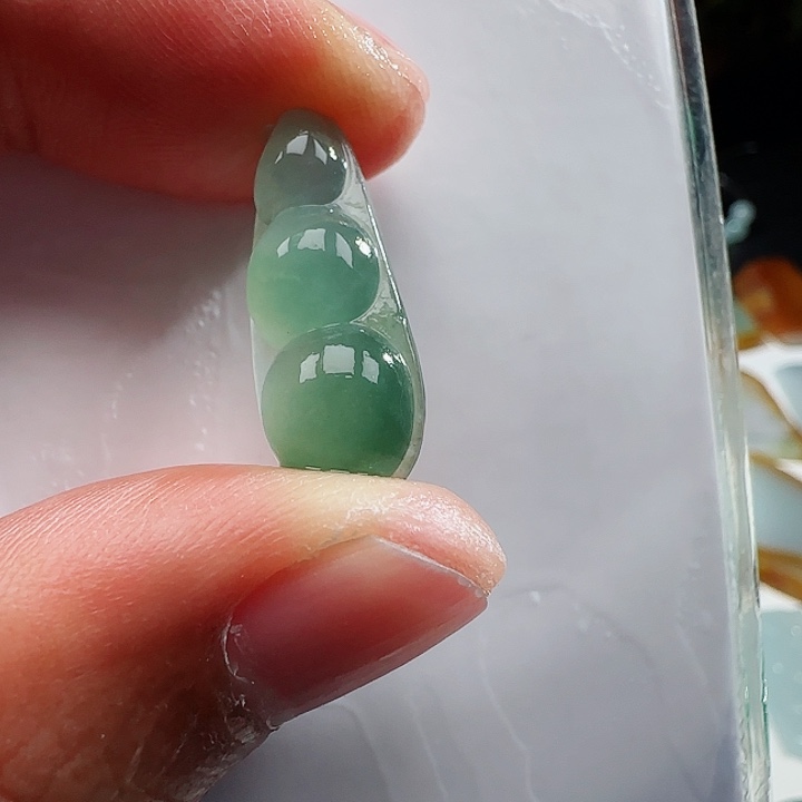 定制翡翠未镶嵌翡翠首饰