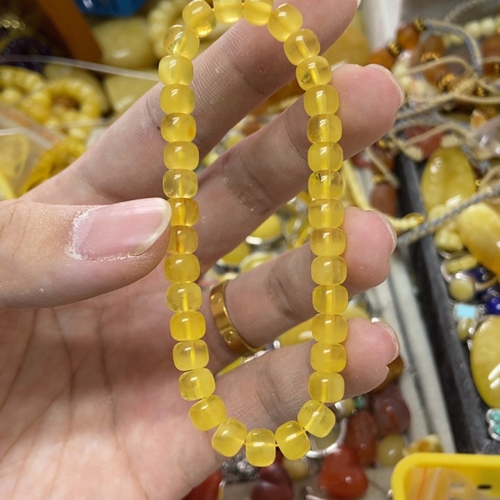 未镶嵌蜜蜡裸石多样性发货