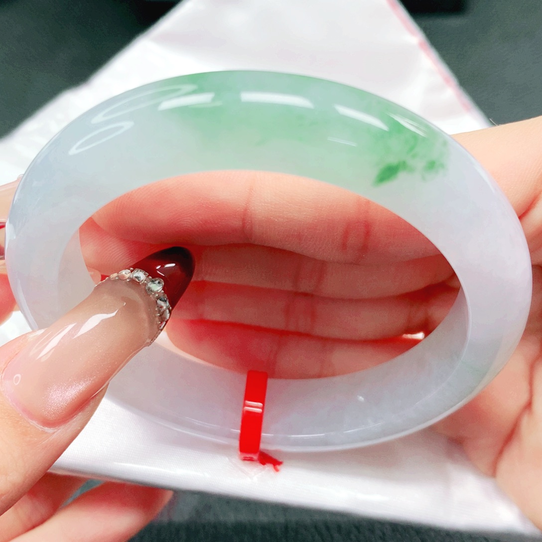 翡翠未镶嵌手镯56