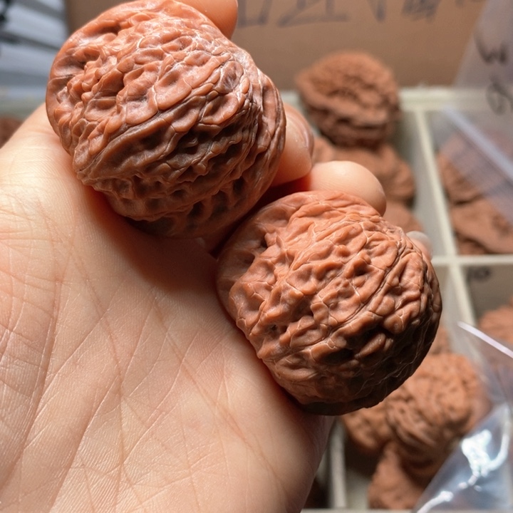 文玩核桃吊坠磨盘