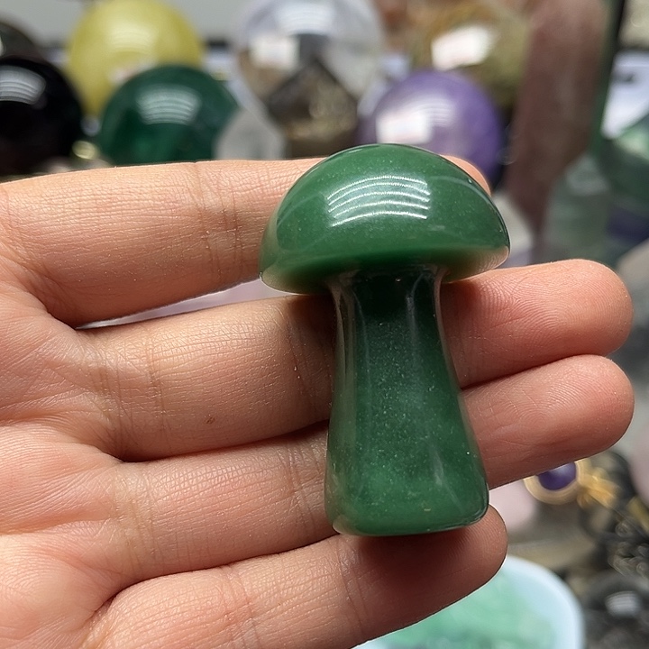 未镶嵌水晶珠宝半成品46克蘑菇