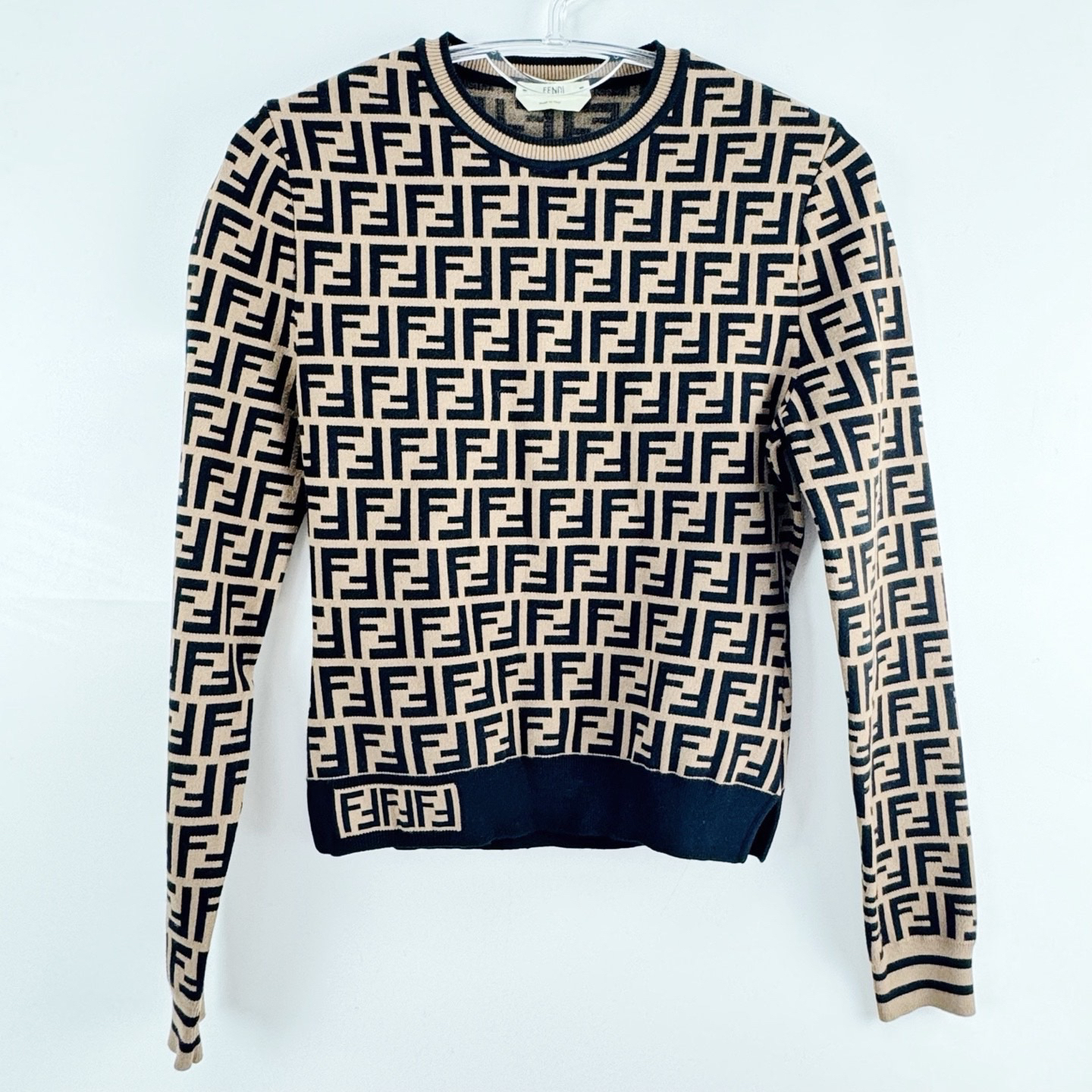 99新 FENDI/芬迪 38码 Fendi芬迪 满印老花针织长袖 99新 sz0209