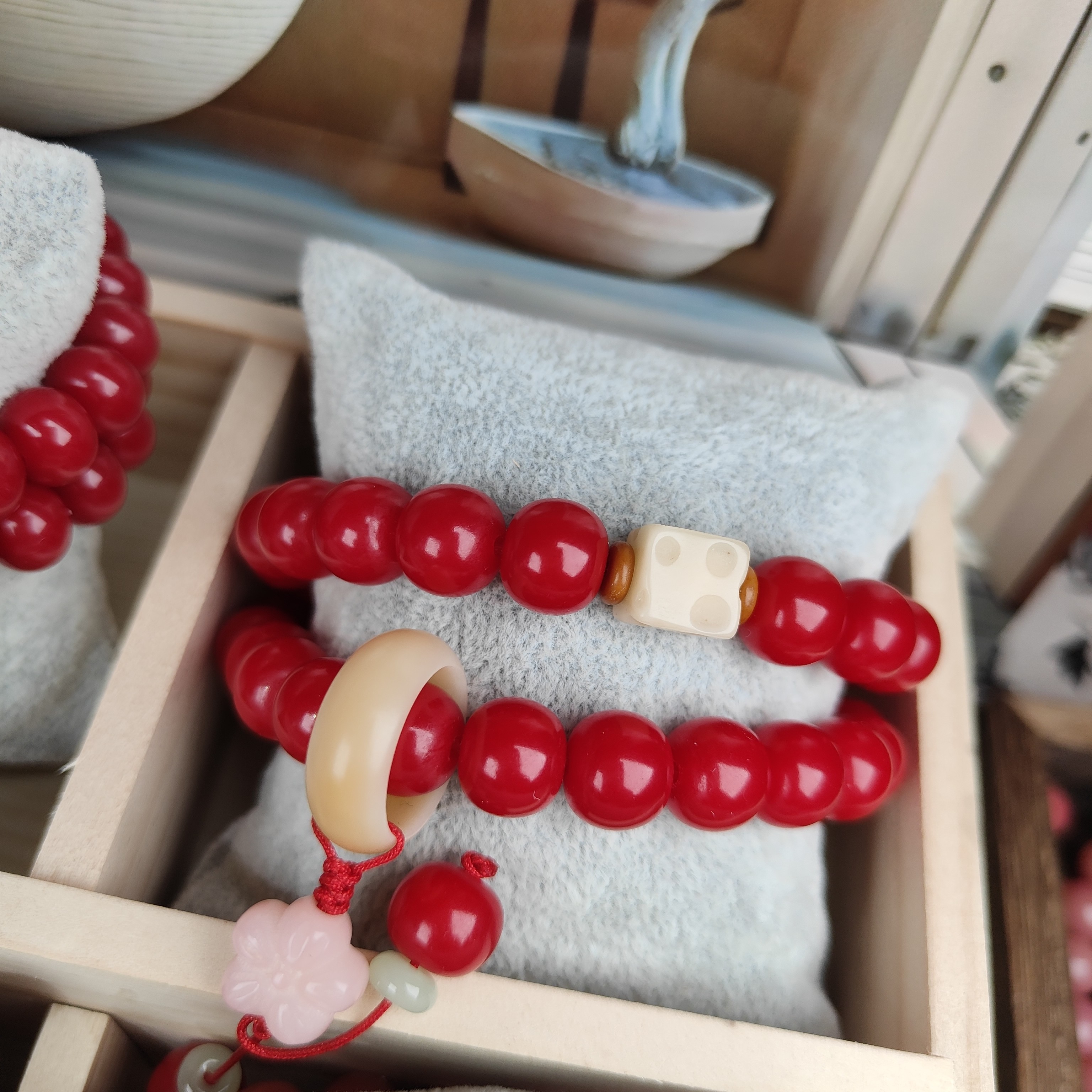 樱桃红菩提根双圈手串国风手持文玩女生盘玩绕指柔