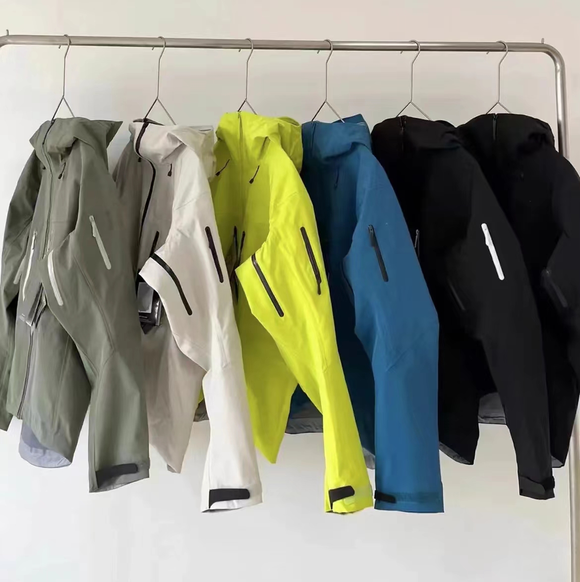 【棉服】男款时尚休闲防风运动连帽保暖外套