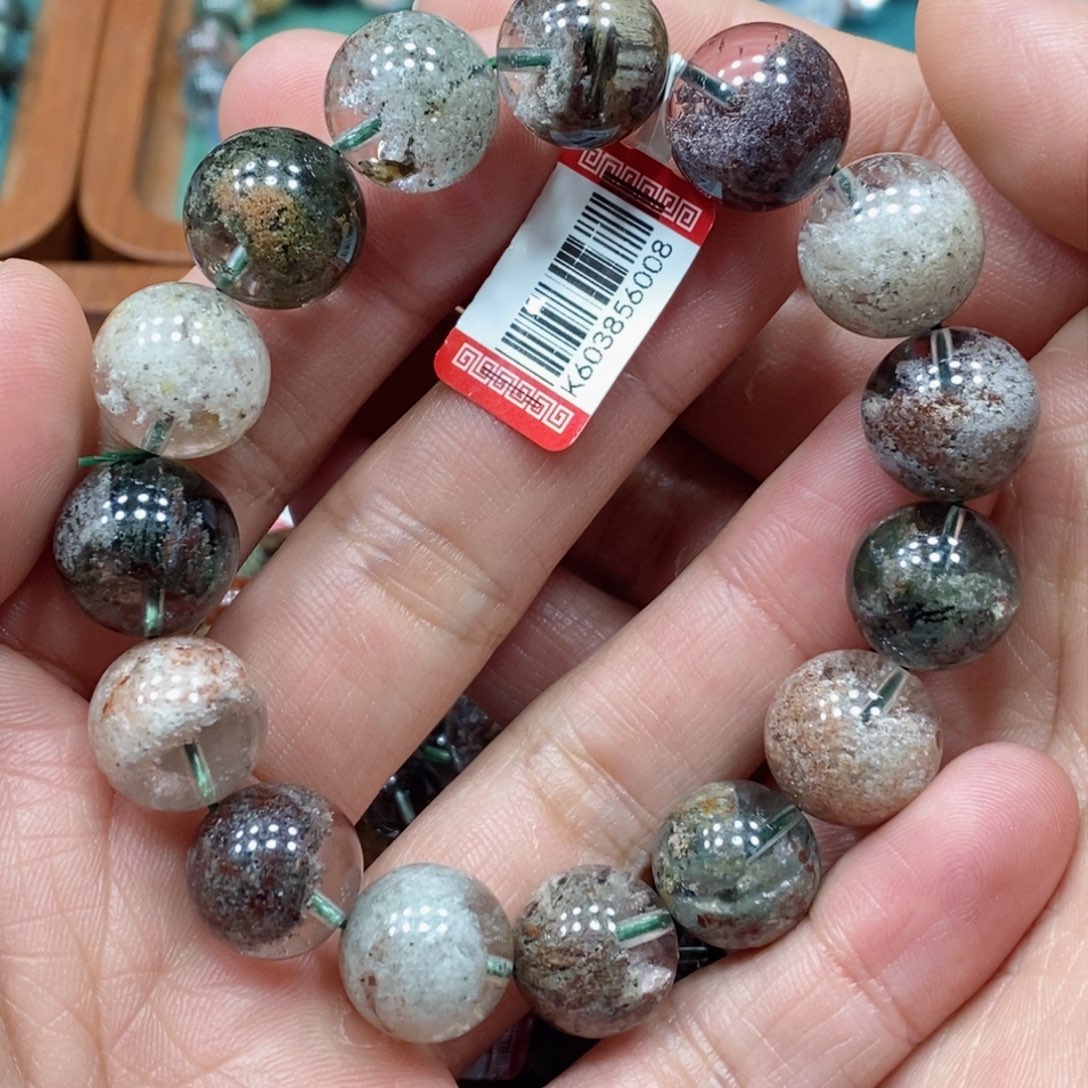 水晶手串未镶嵌天然