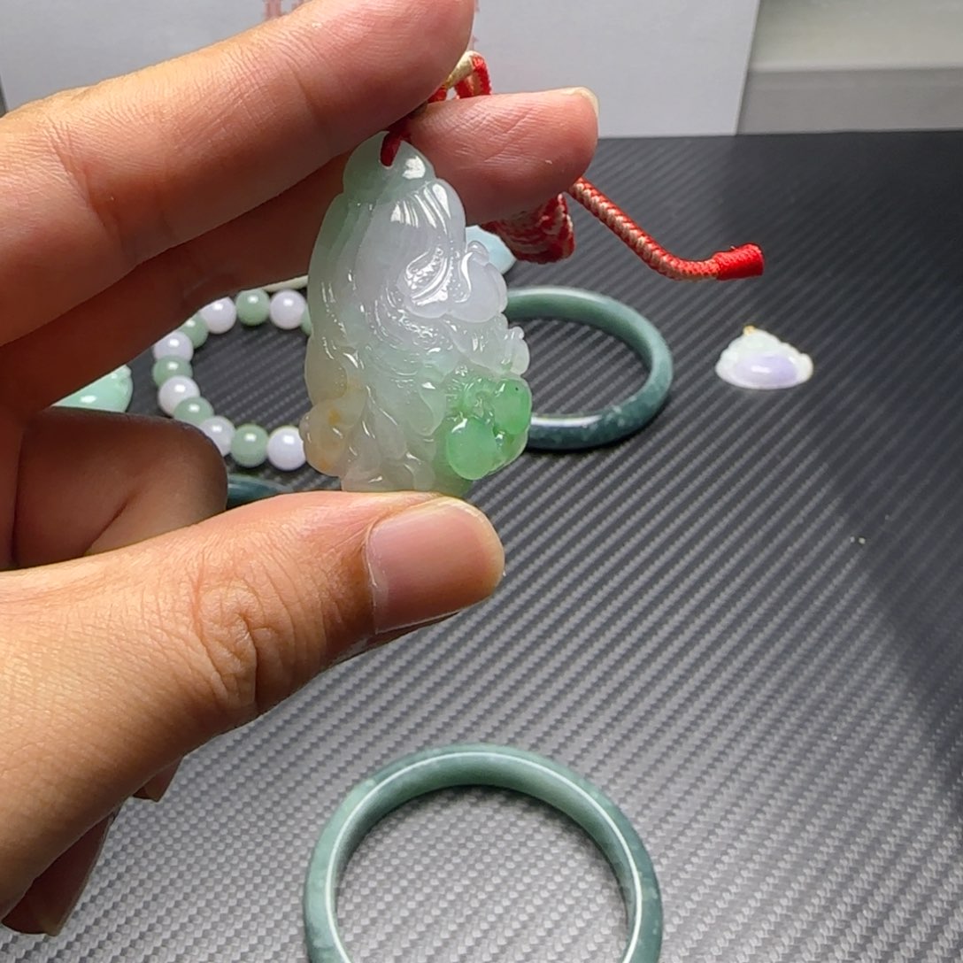 未镶嵌挂件翡翠天然翡翠