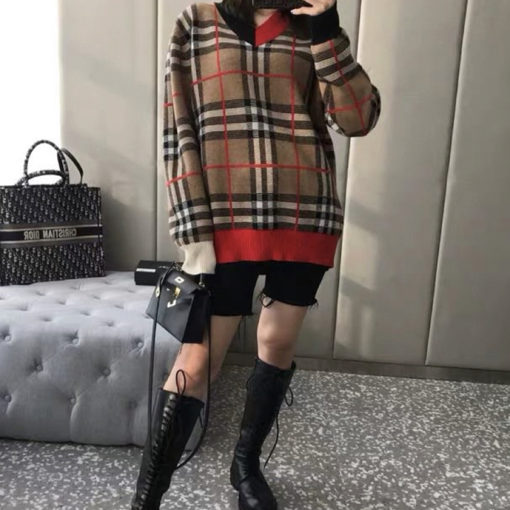 99新 BURBERRY/博柏利 V领格纹针织衫/XXL码/A05533