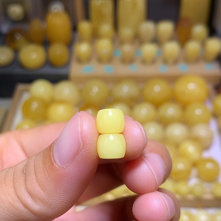 裸石蜜蜡未镶嵌天然俄料黄白花蜜蜡精工直切8