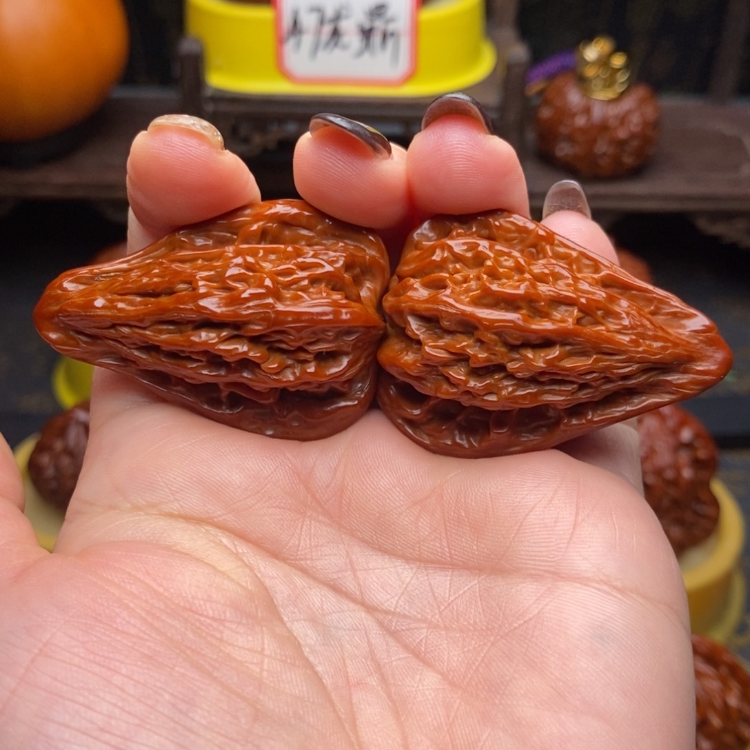 文玩核桃吊坠鸭嘴兽