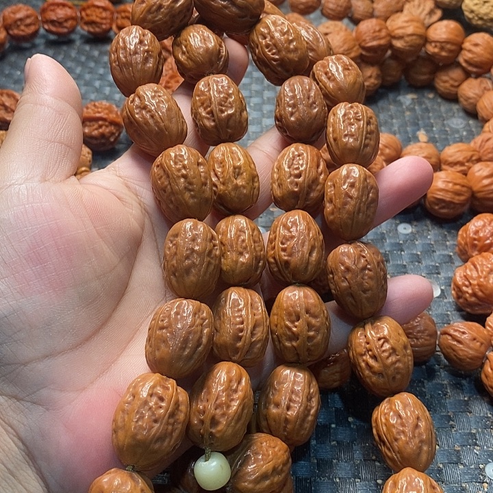 人***悔文玩核桃手串红枣脖挂