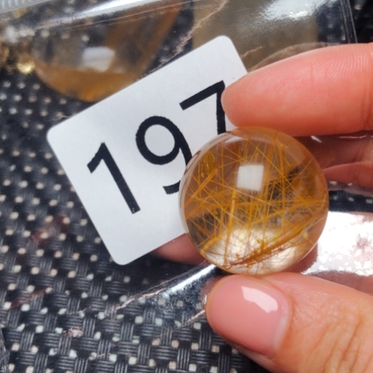 水晶颈饰未镶嵌呼***鱼