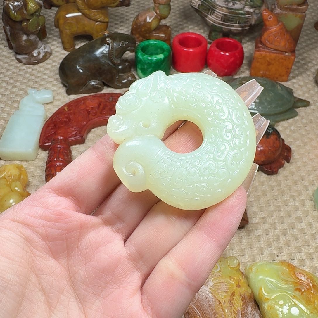 白玉菩提吊坠挂件