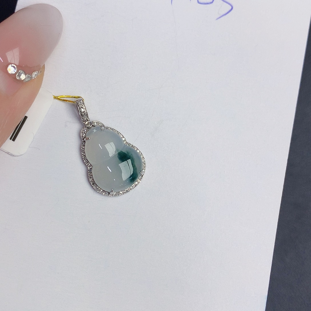 【闪购商品】翡翠颈饰18K金镶嵌000000000