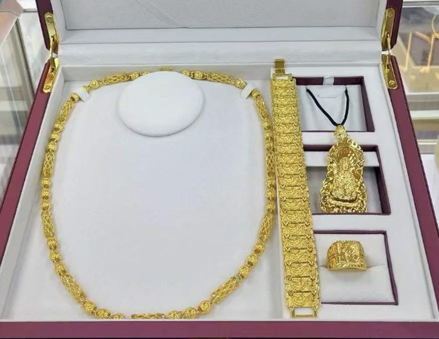 【时尚好物】2025爆款竹节镂空项链金色经典轻奢霸气百搭五件套    