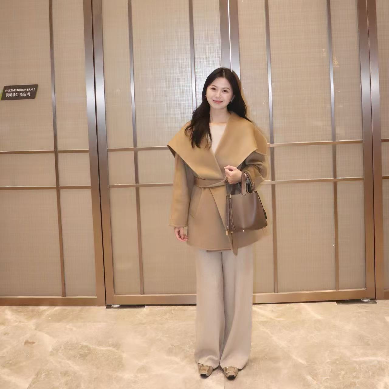 【酸笋儿专属】M家大牌短款韩系大翻领羊毛大衣