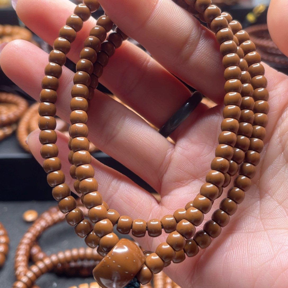 紫金鼠吊坠正****人5*4纯肉弧切脖挂