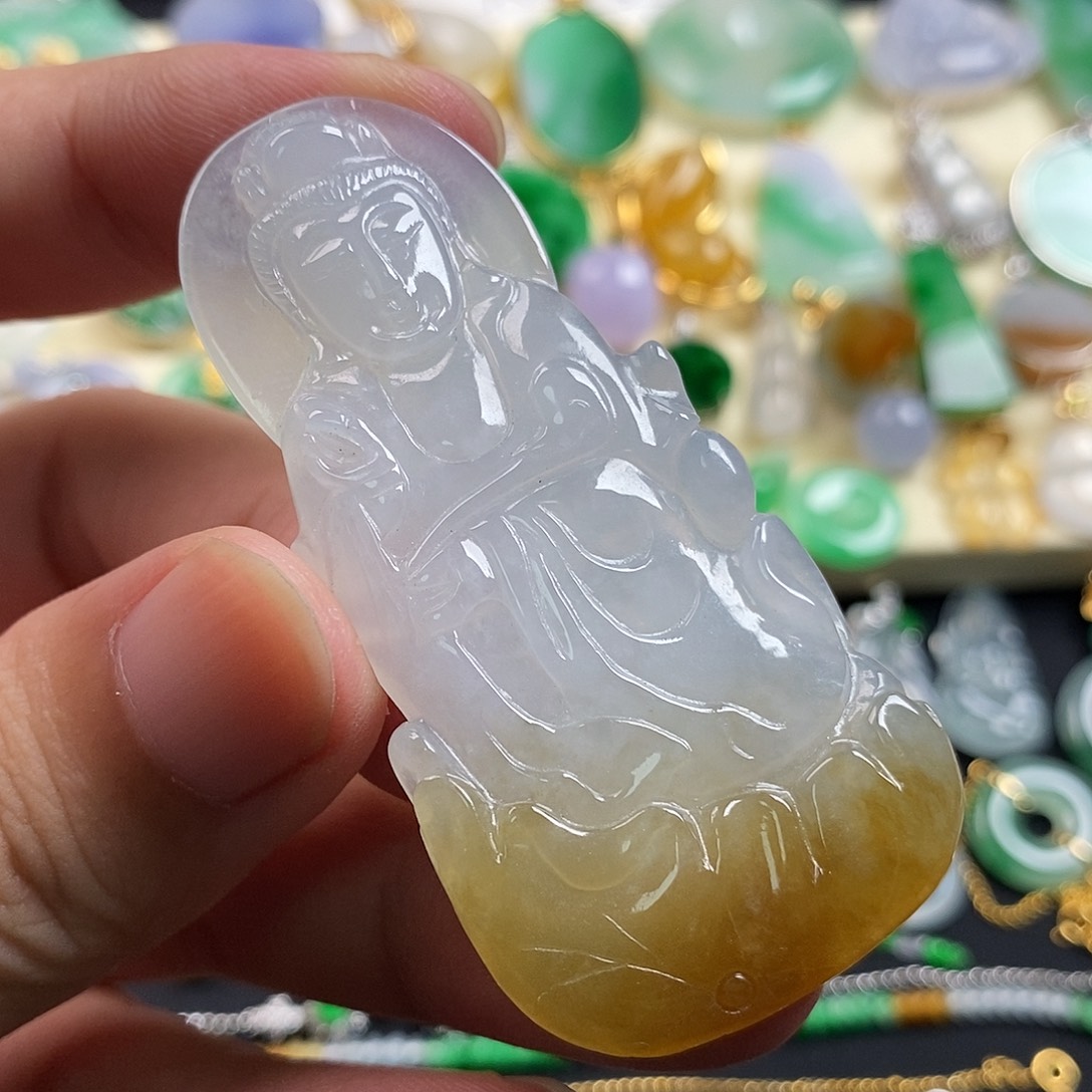 翡翠未镶嵌颈饰翡翠