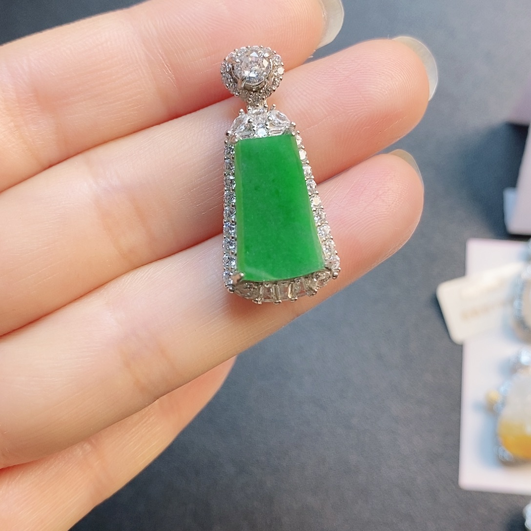 翡翠银S925镶嵌颈饰