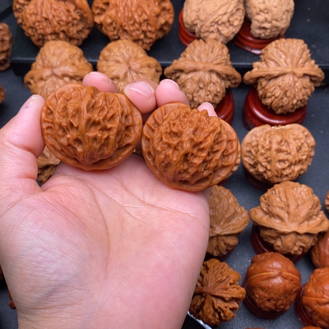 文玩核桃把件42宫灯