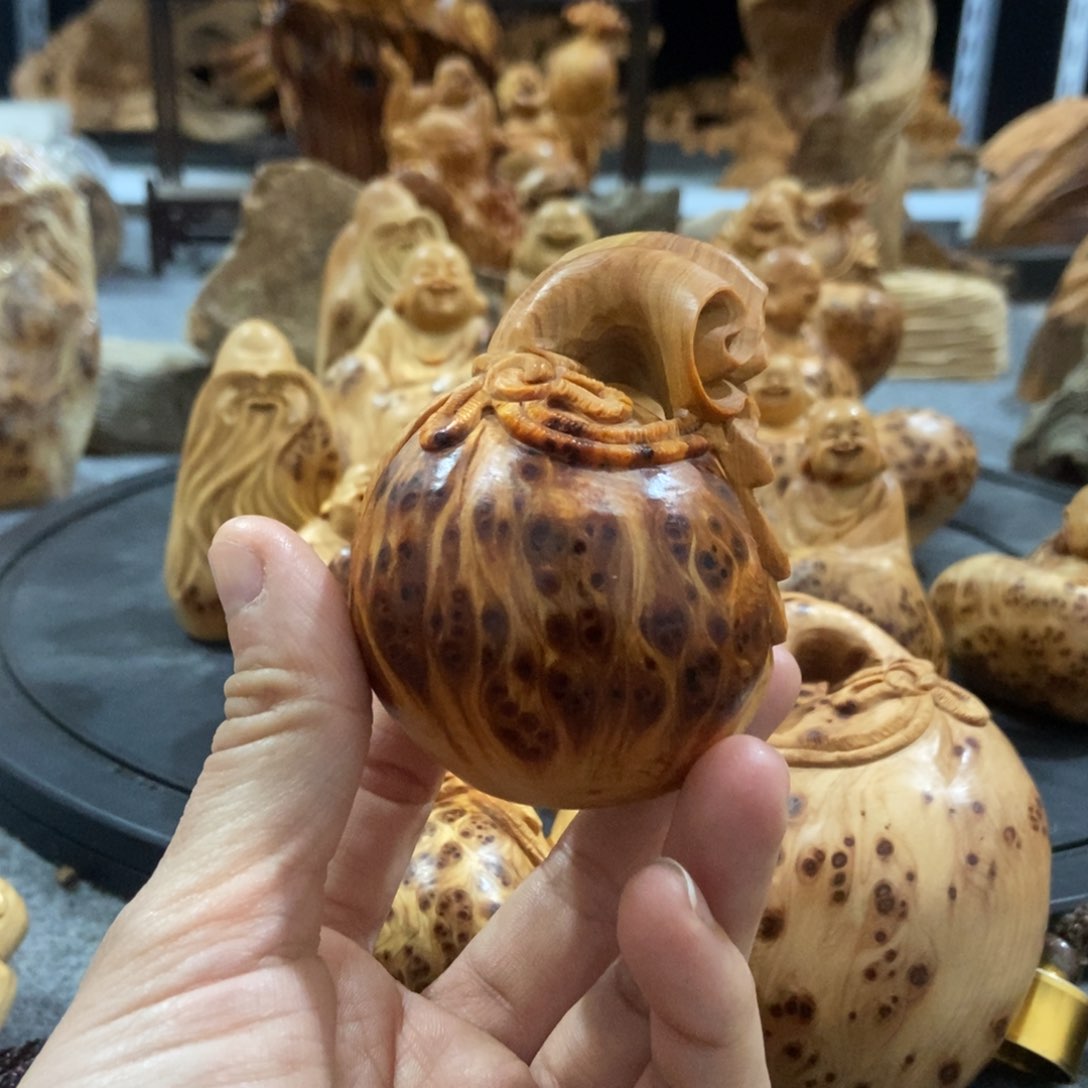 柏木（崖柏）德****哥留疤钱袋