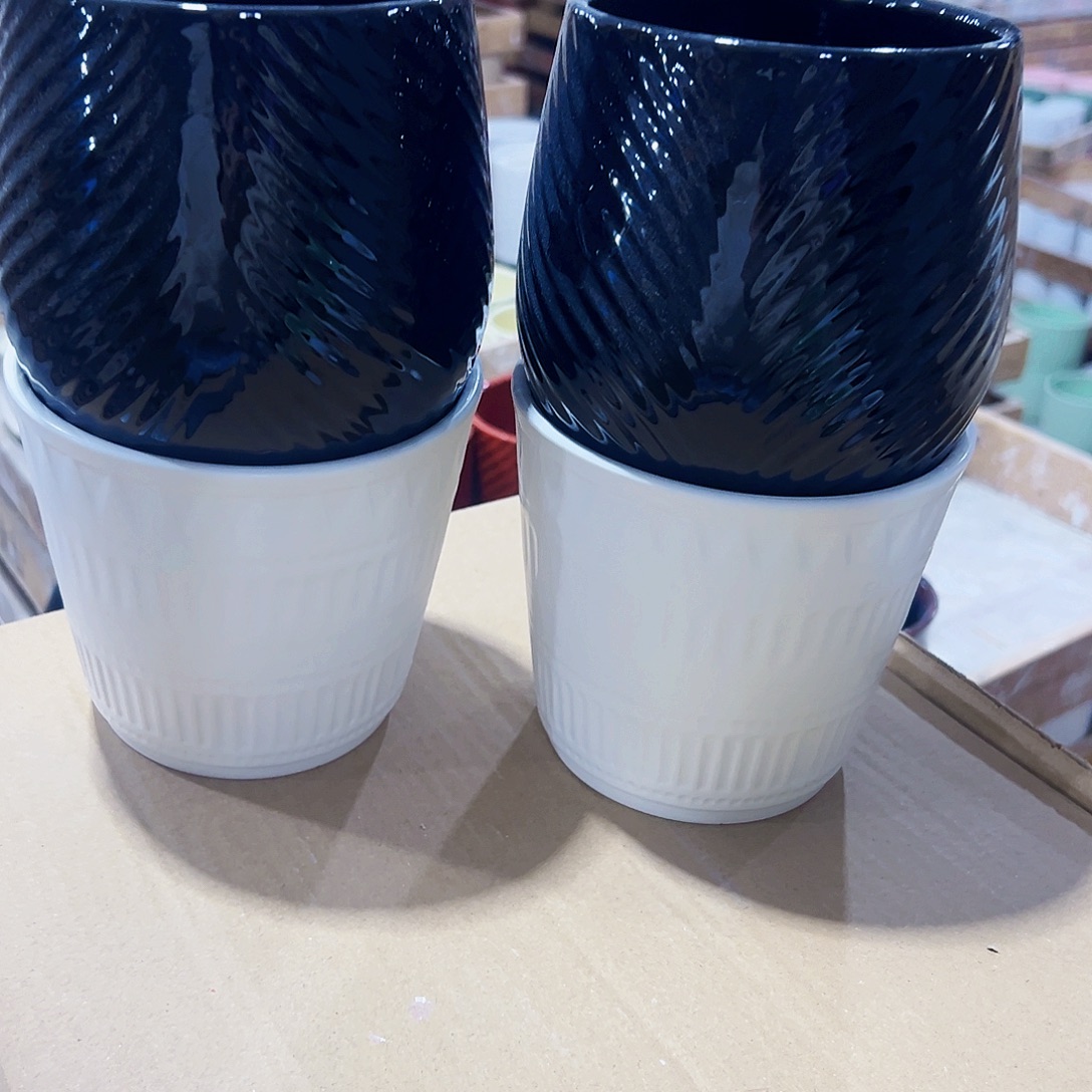 有孔外贸尾单陶瓷花盆凑单10米包邮