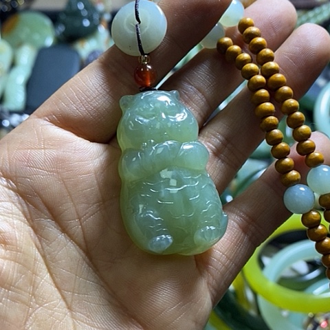 岫玉包包挂未镶嵌挂件