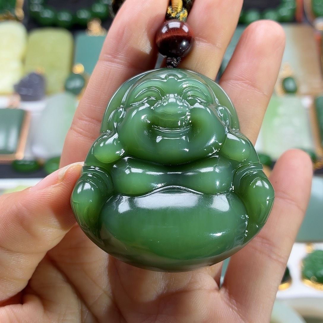和田玉未镶嵌颈饰猫眼大漏加厚