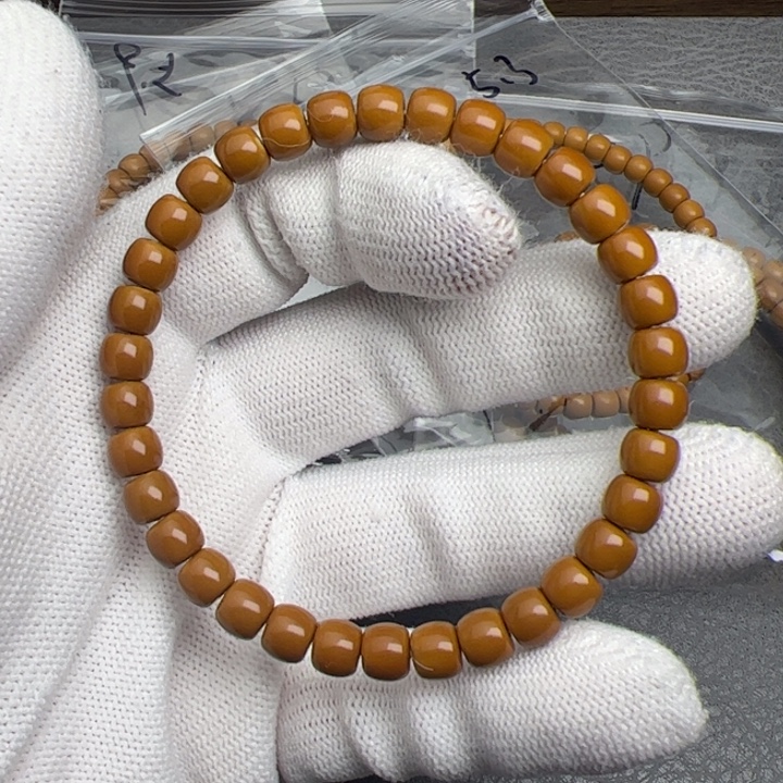 男***范橄榄核吊坠老挝核尖单圈6.6mm