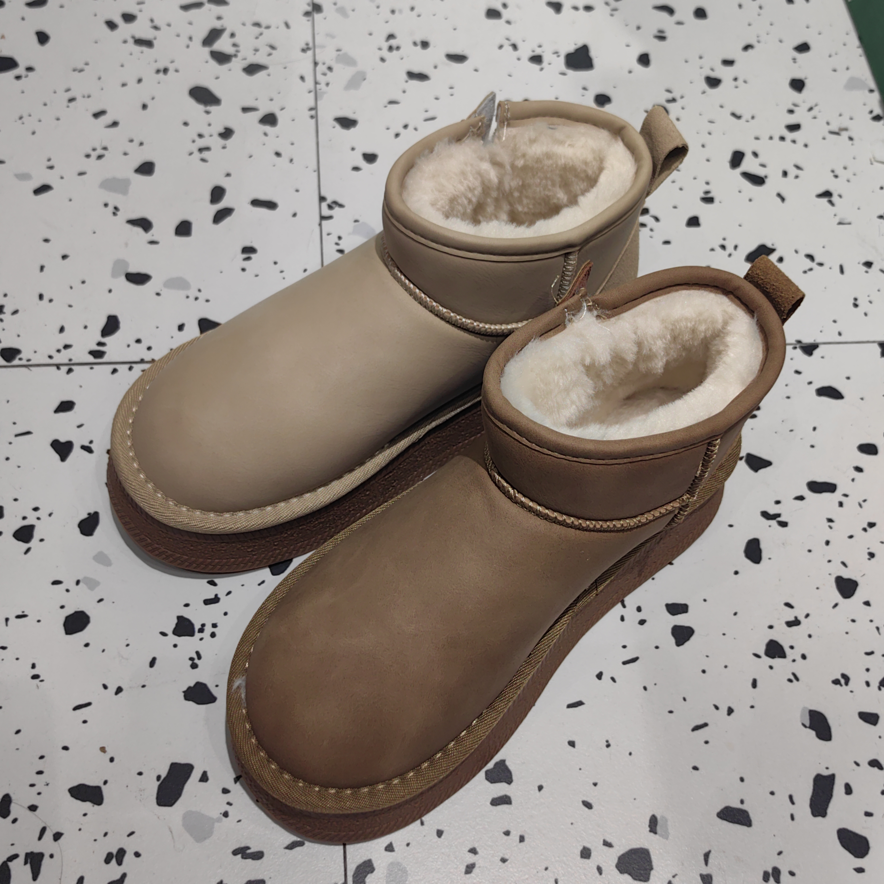 瑞丽鞋包新款上市棉鞋615