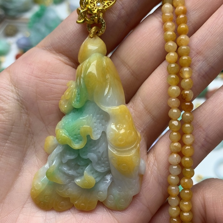 颈饰未镶嵌翡翠翡翠