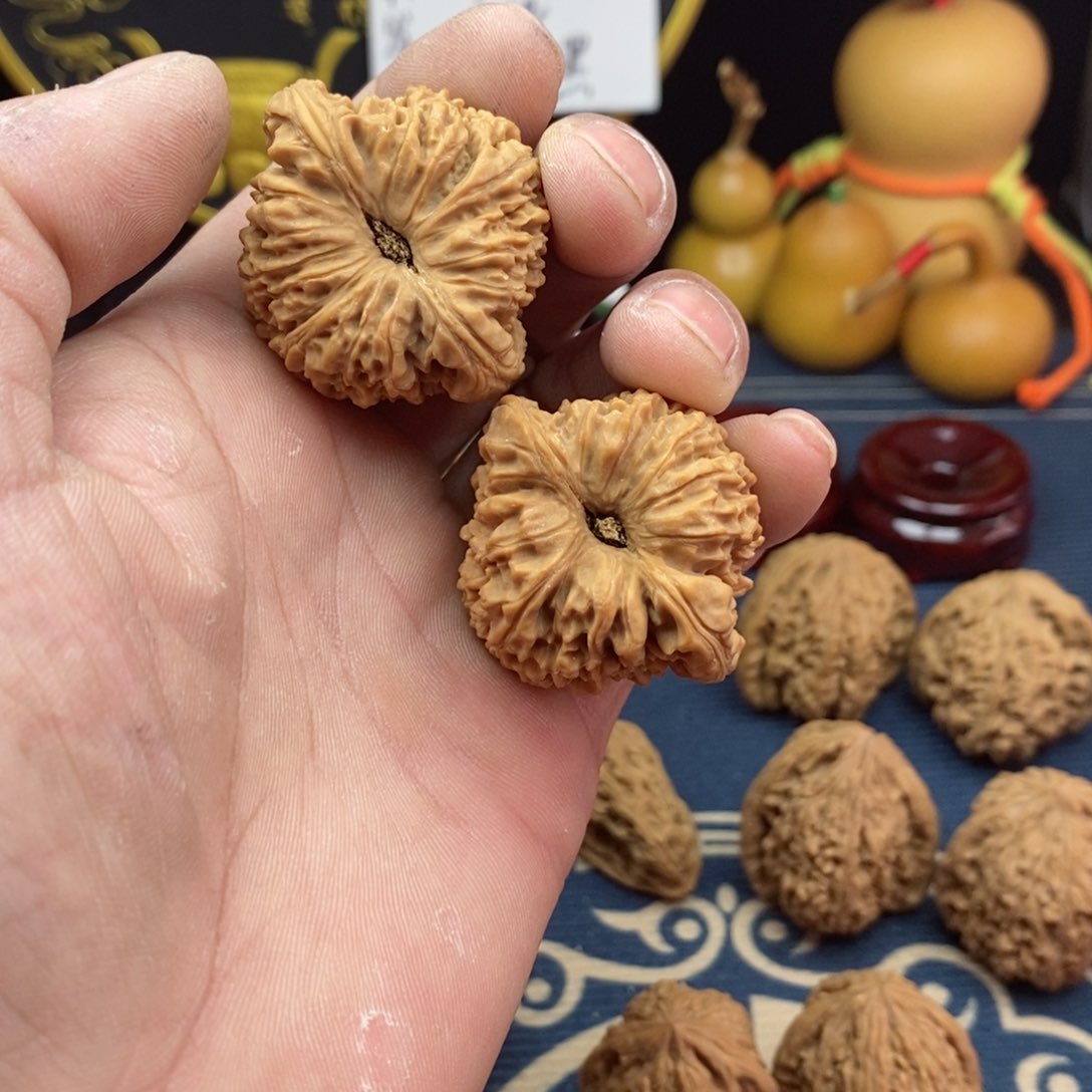 文玩核桃吊坠缘*涿鹿南疆