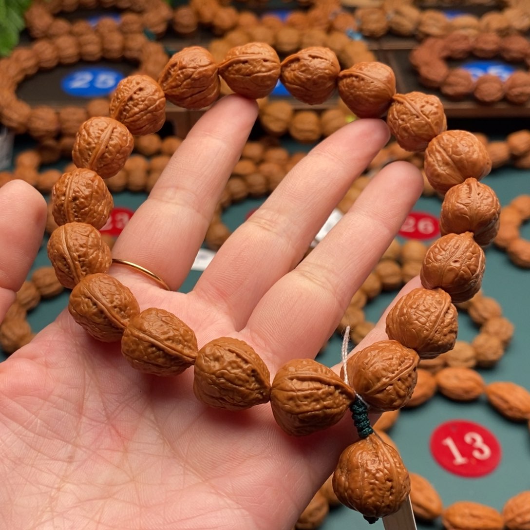 文玩核桃手串16尺寸桃心
