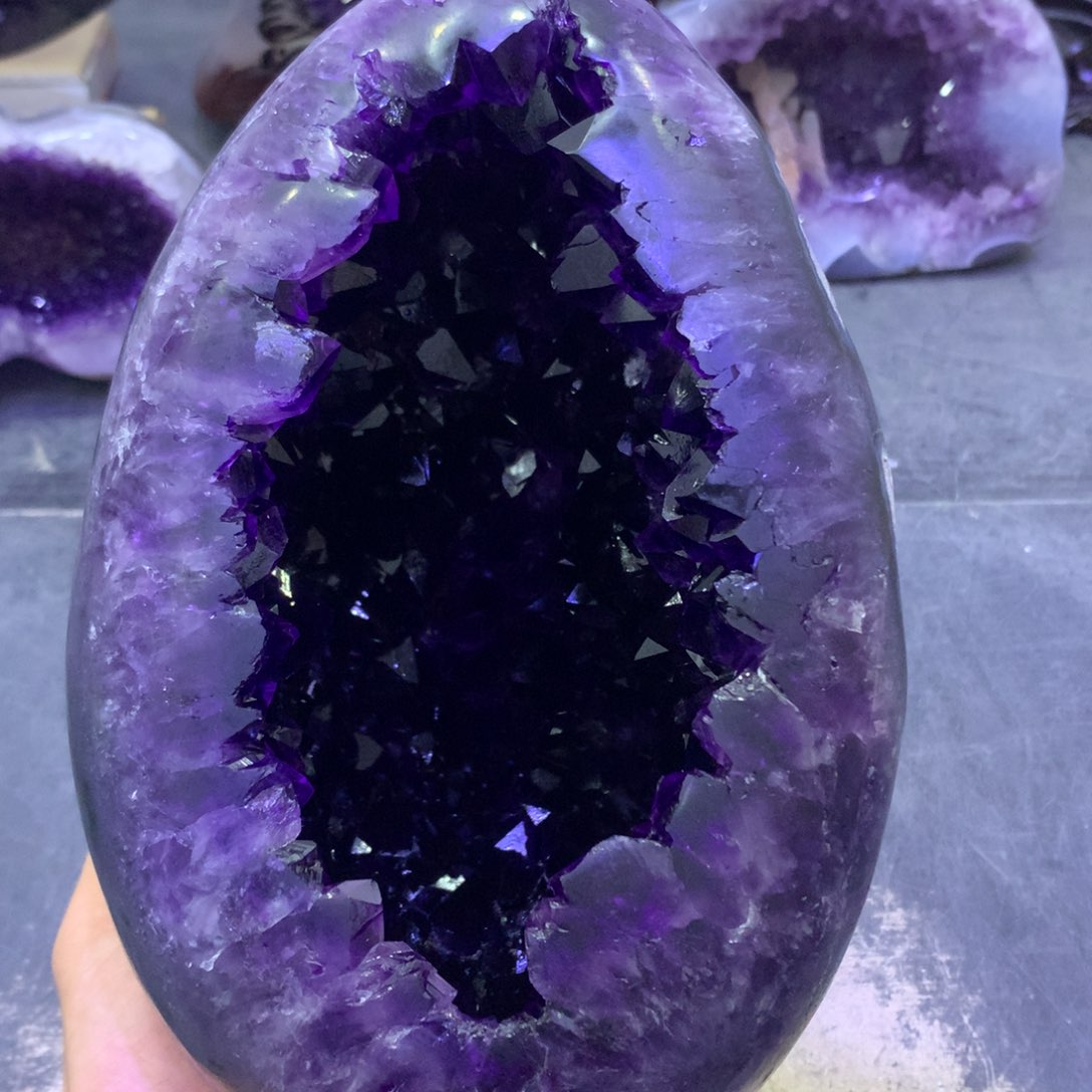 水晶摆件未镶嵌叮*叮紫晶