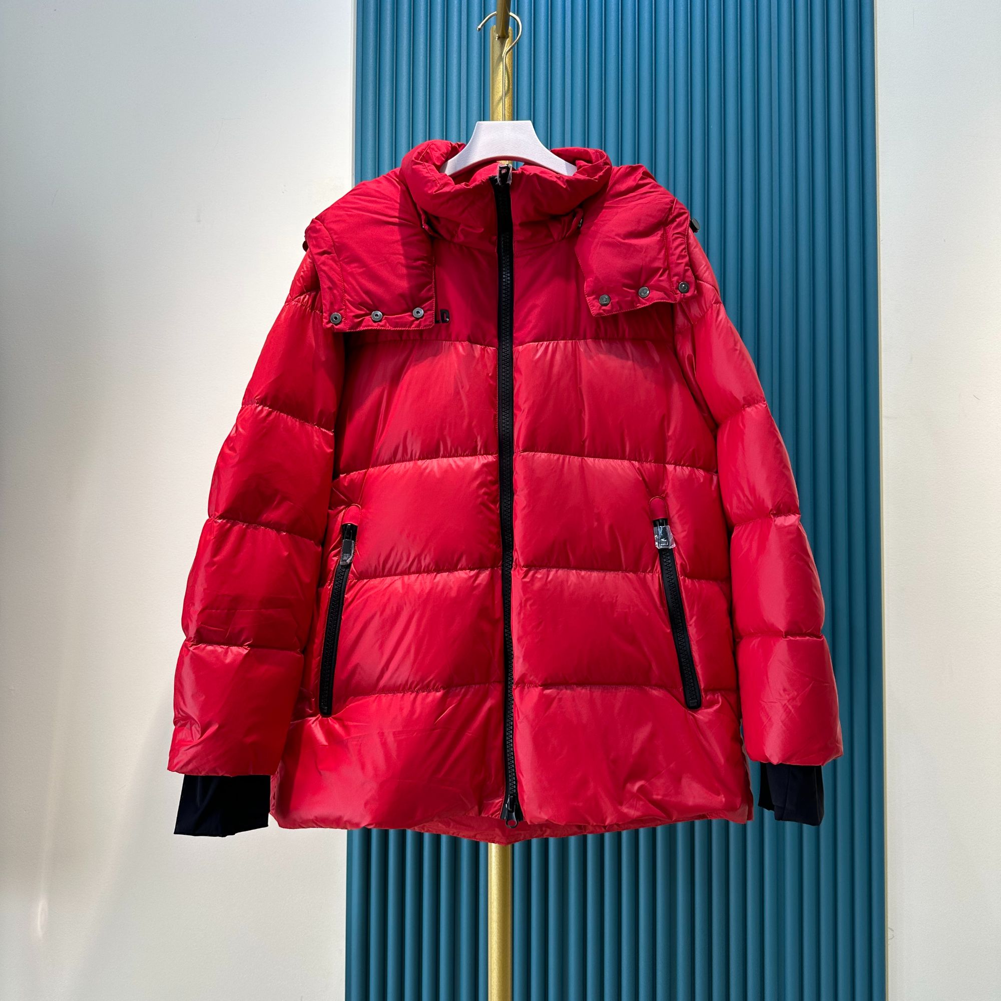 金影奇 时尚女士休闲舒适短款连帽鹅绒服  98602