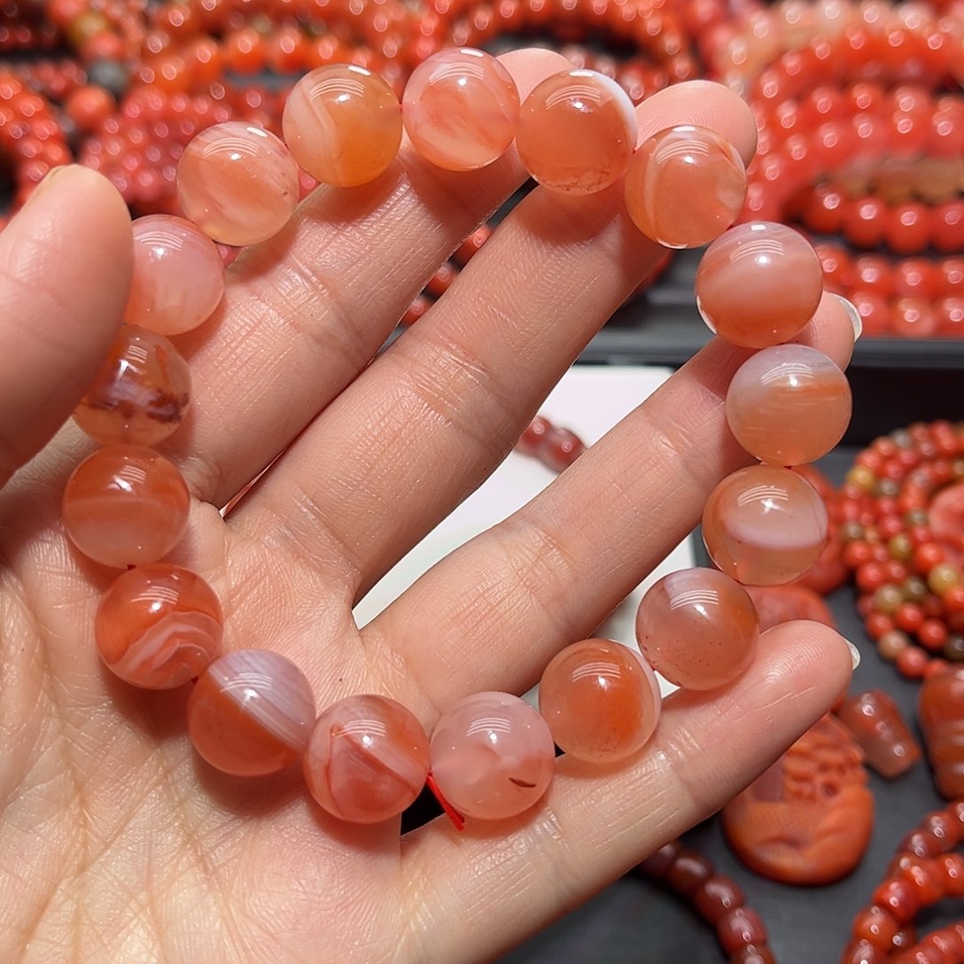 南红玛瑙手链未镶嵌