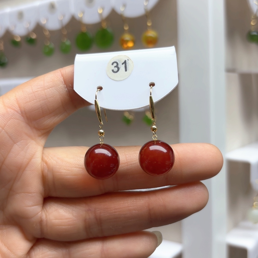 血珀耳饰18K金镶嵌血珀