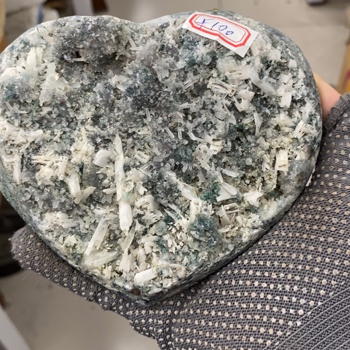 未镶嵌紫晶珠宝半成品