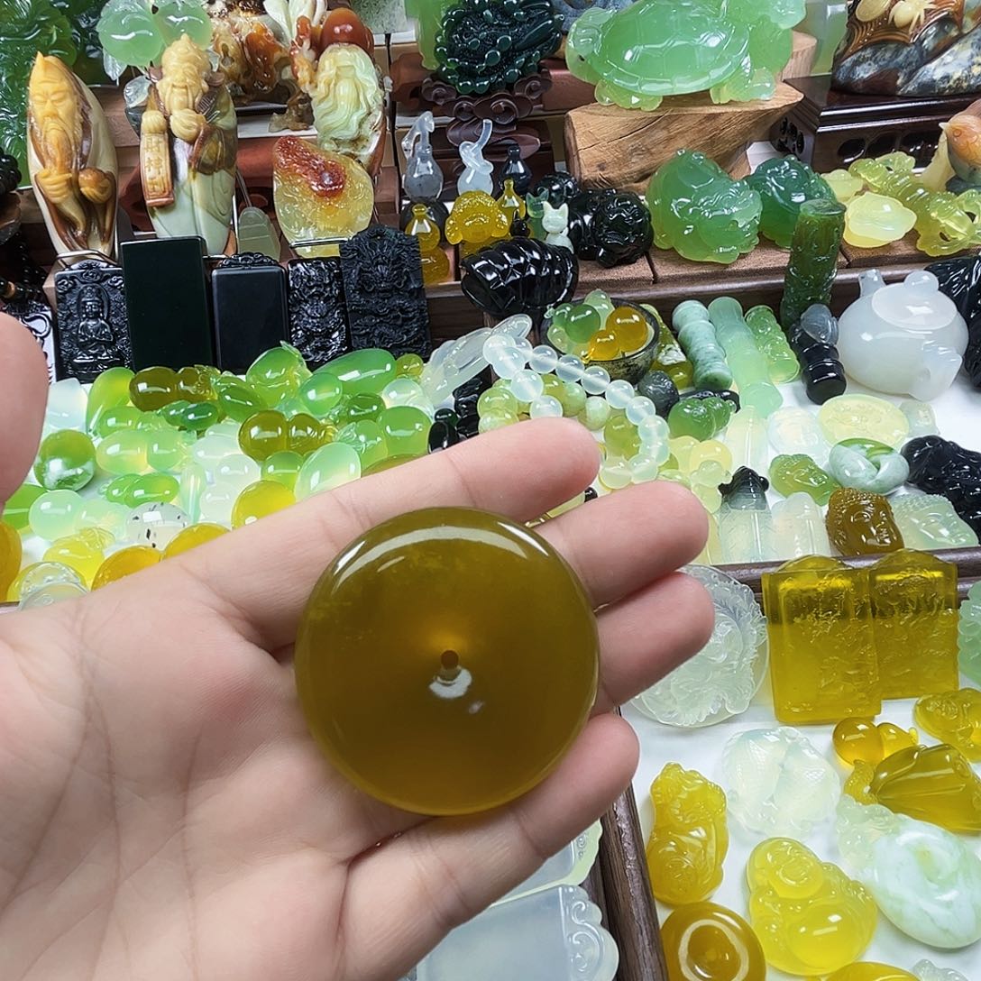 岫玉未镶嵌吊坠(不含链)