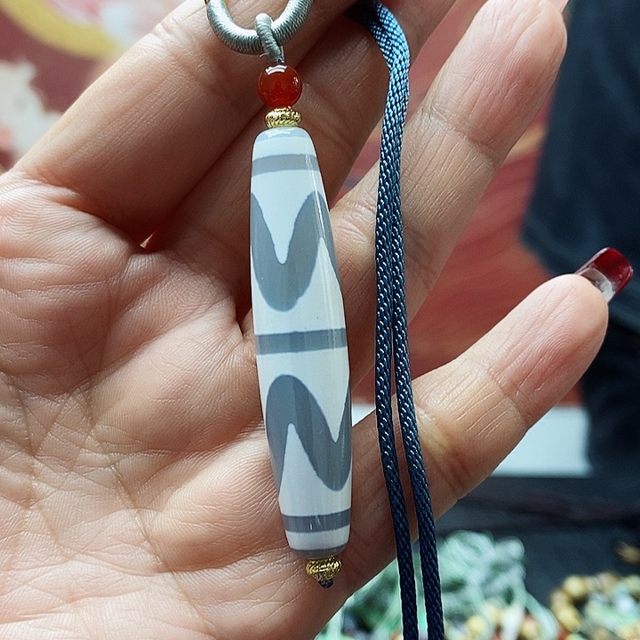 玛瑙/玉髓颈饰合金