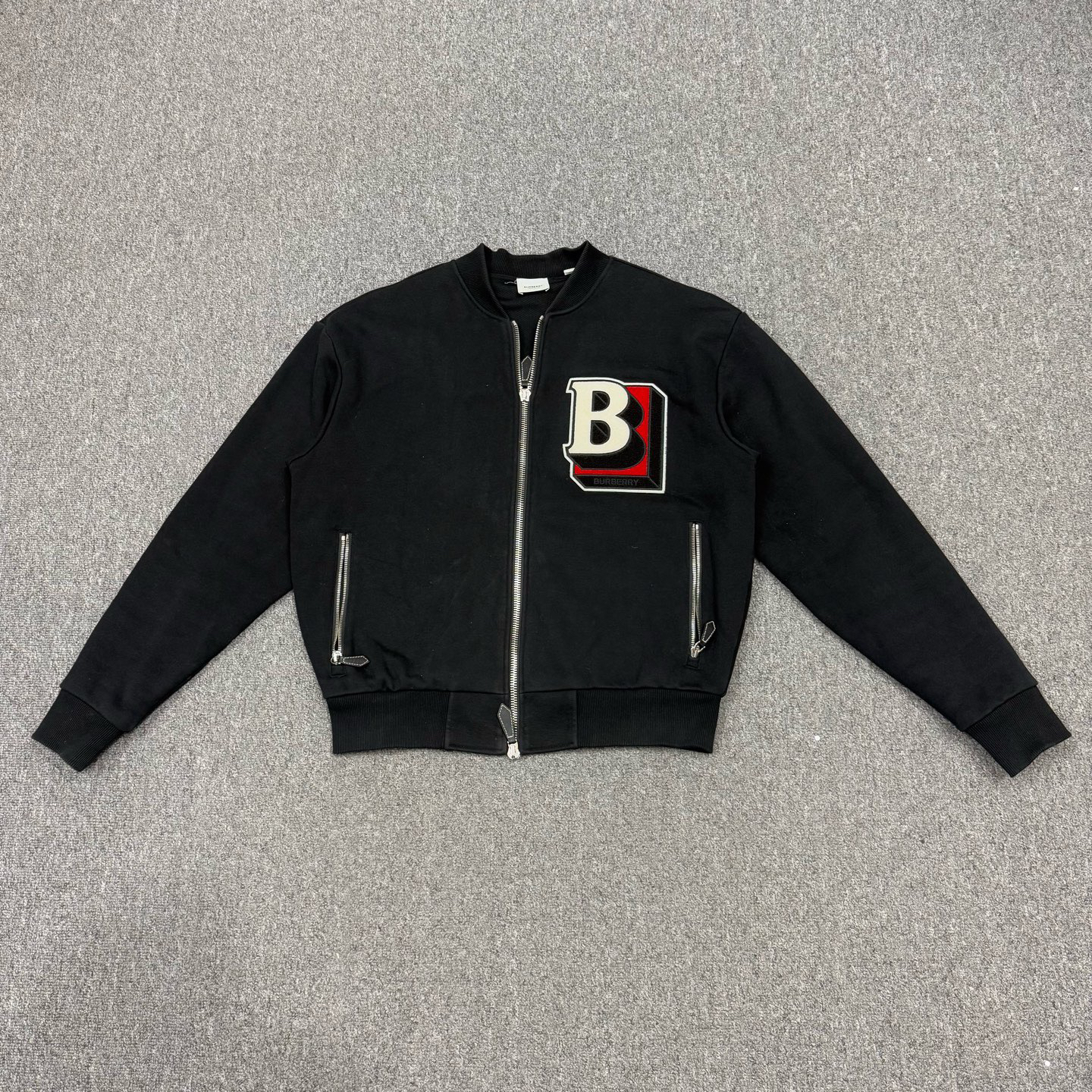99新 BURBERRY/博柏利 18393107巴宝莉 字母提花棒球外套 S码99新