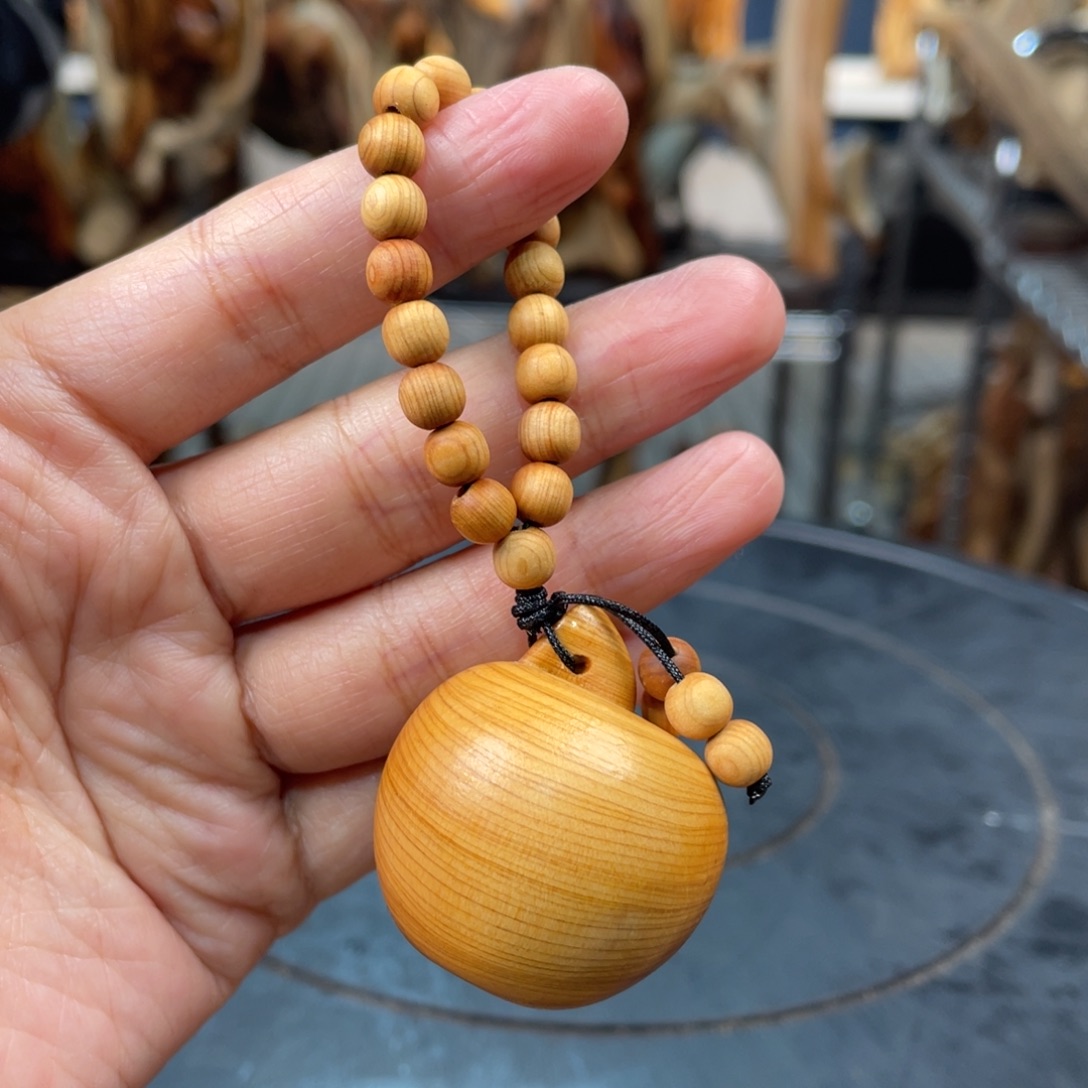 柏木（崖柏）平安果