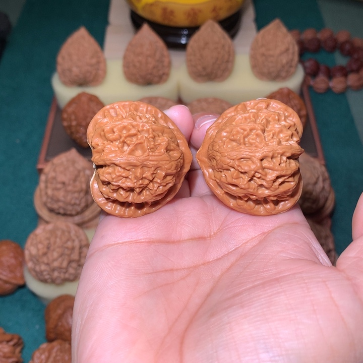 核桃文玩核桃把件邢台宫灯