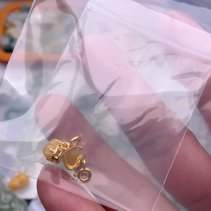 翡翠未镶嵌吊坠(不含链)冬***乐