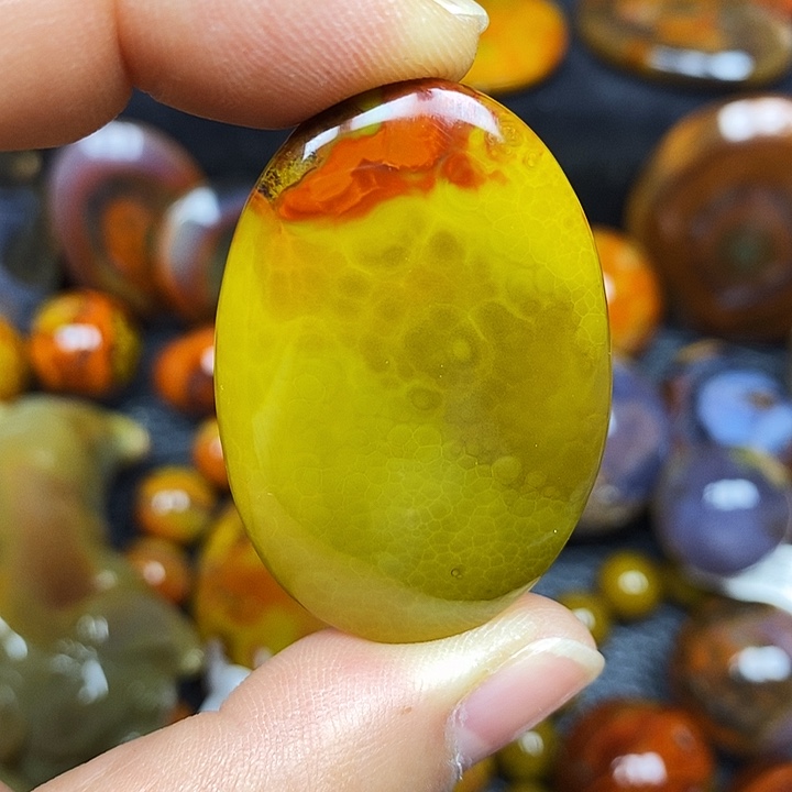 玛瑙/玉髓未镶嵌颈饰