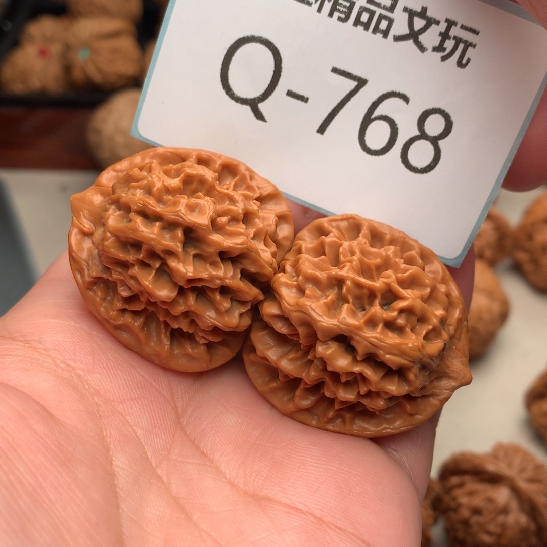 文玩核桃把件36秦闷………