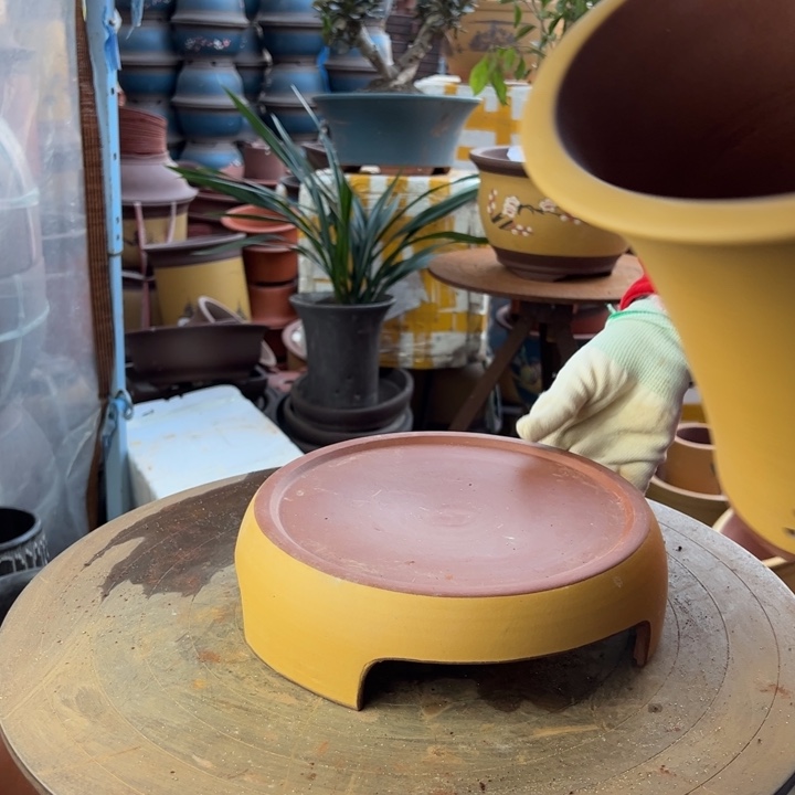 紫砂宜兴紫砂花盆精品黄荷花大加拖