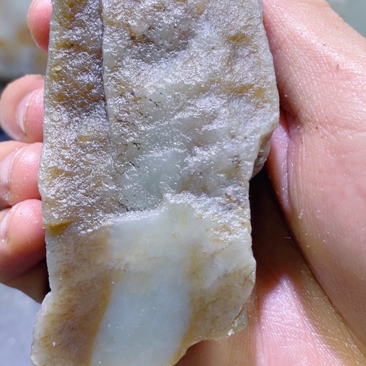 和田玉未镶嵌珠宝半成品