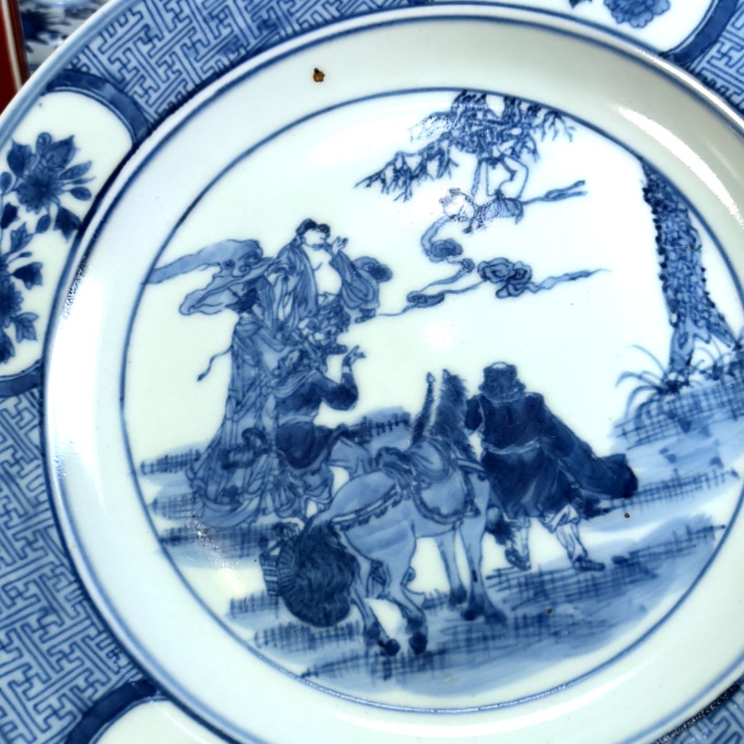 摆件绅**人全手工制作的瓷器