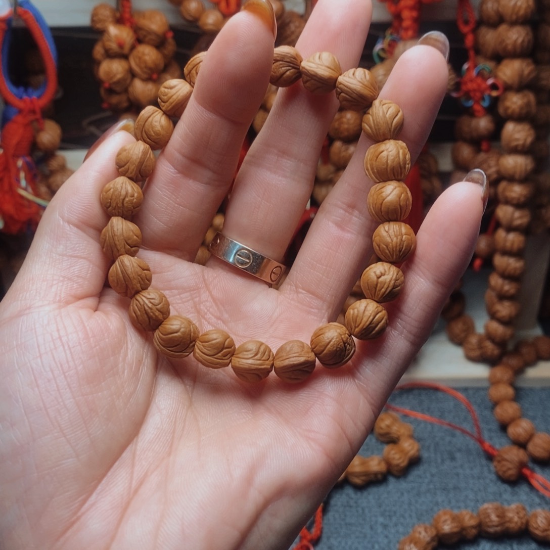 吊坠桃核龙纹桃枭