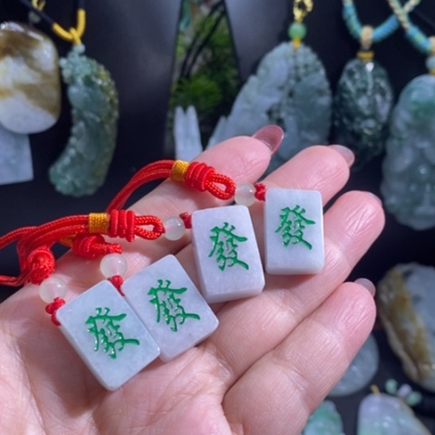 【闪购商品】颈饰未镶嵌翡翠多样性发1